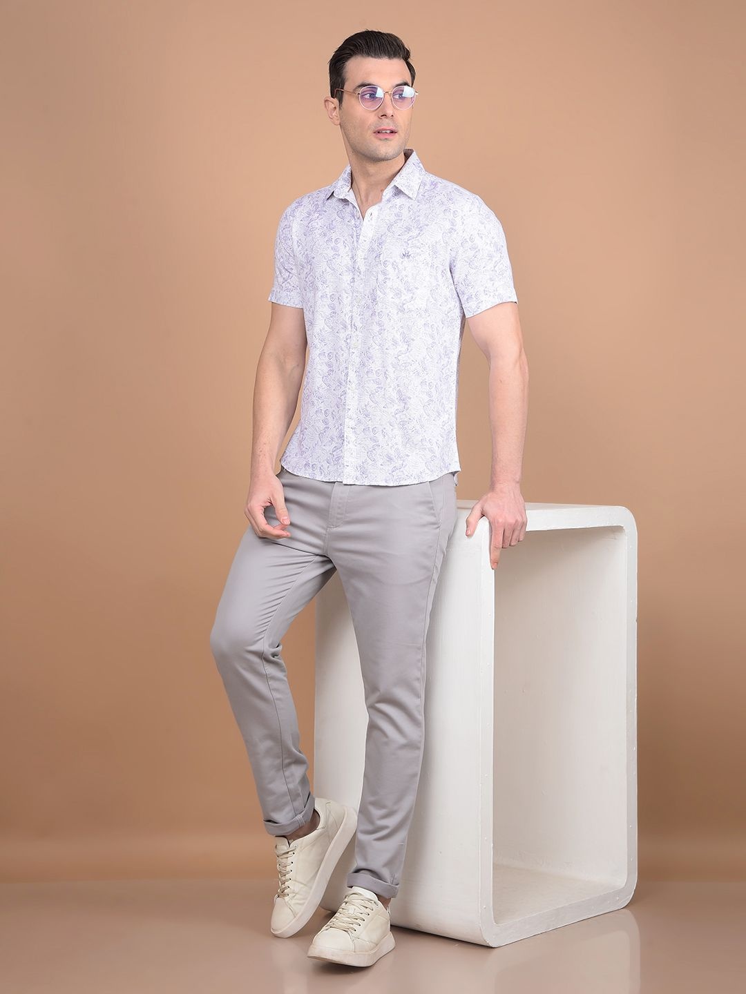 

Crimsoune Club Men Classic Slim Fit Spread Collar Floral Printed Cotton Casual Shirt, White