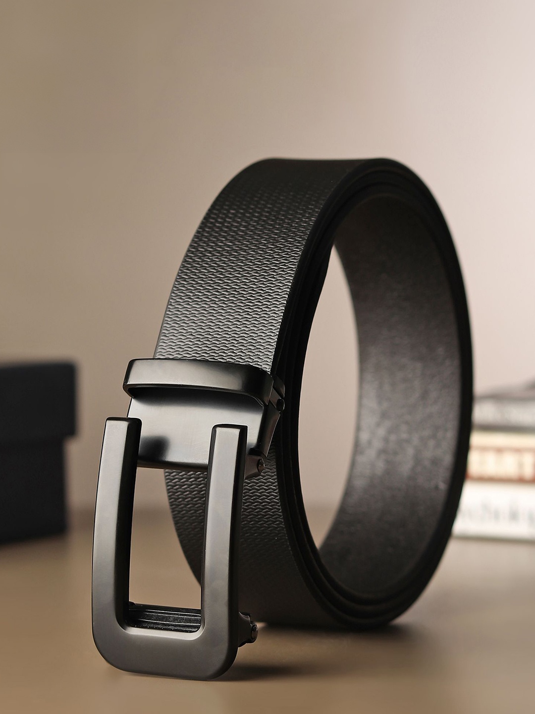 

Provogue Men Textured Leather Belt, Black