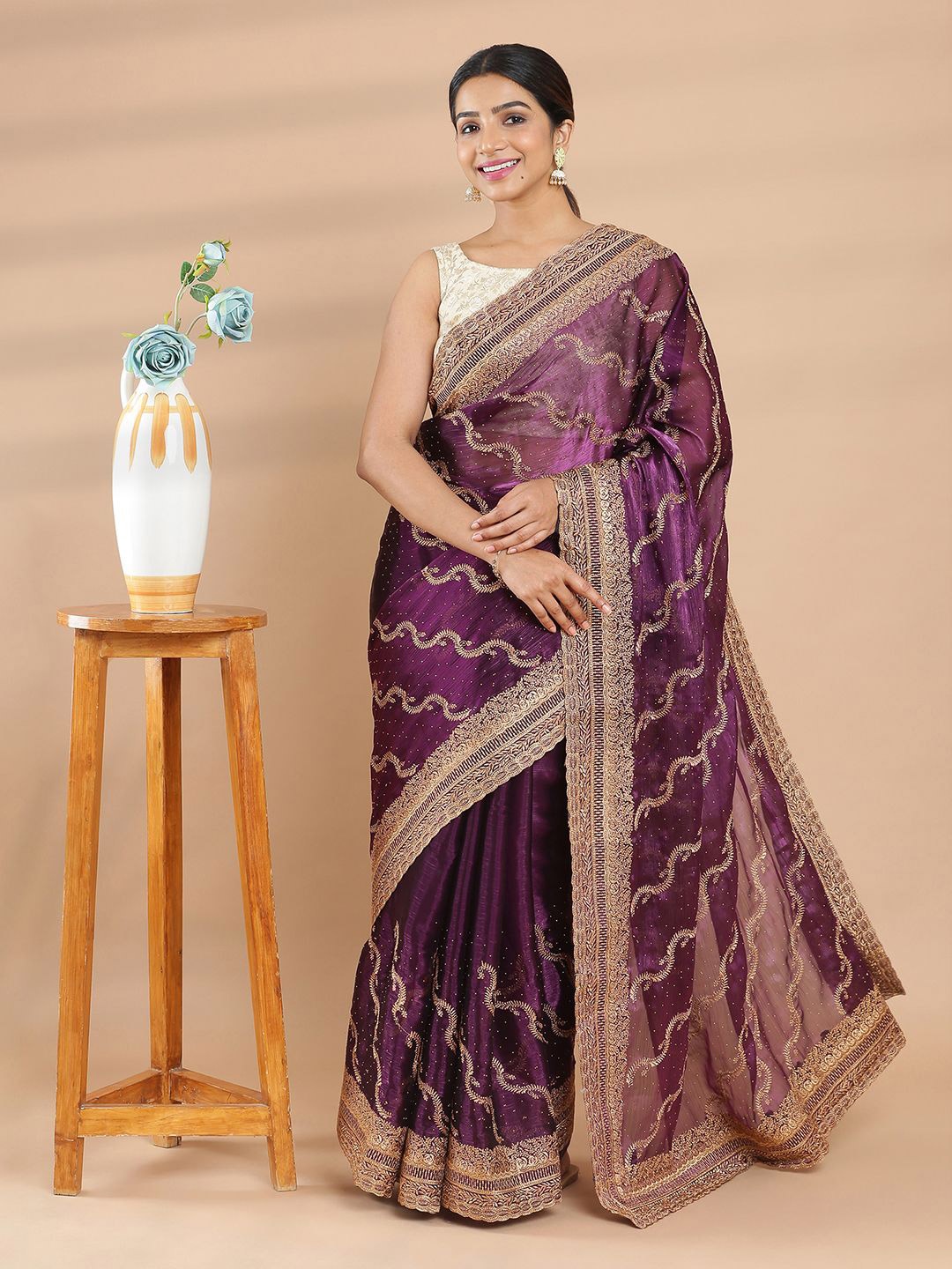 

Kalyan Silks Floral Embroidered Organza Saree, Purple