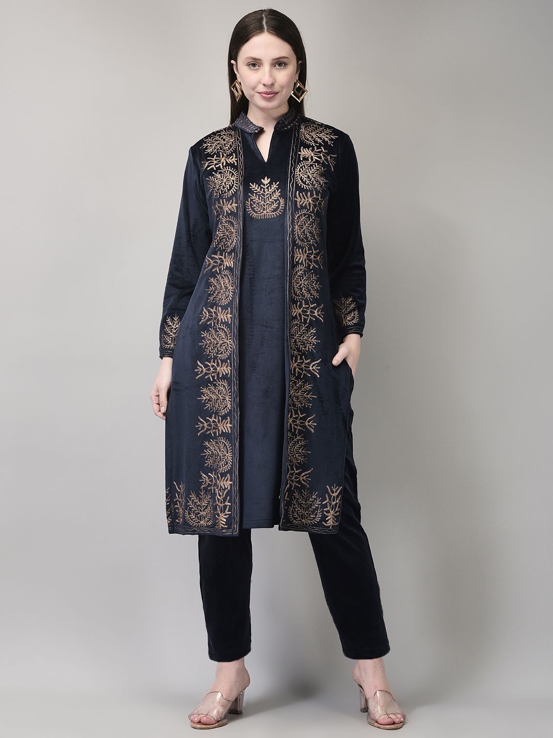 

NIKATT Floral Embroidered Kurta With Trousers, Navy blue
