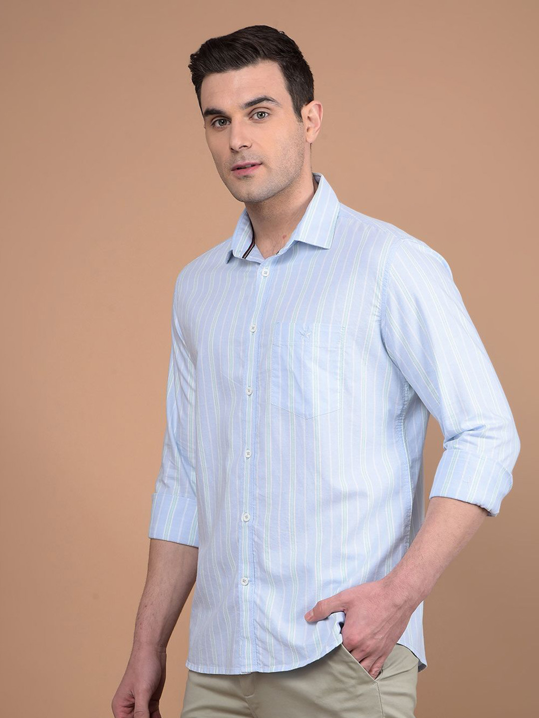 

Crimsoune Club Men Classic Slim Fit Spread Collar Vertical Striped Cotton Casual Shirt, Blue