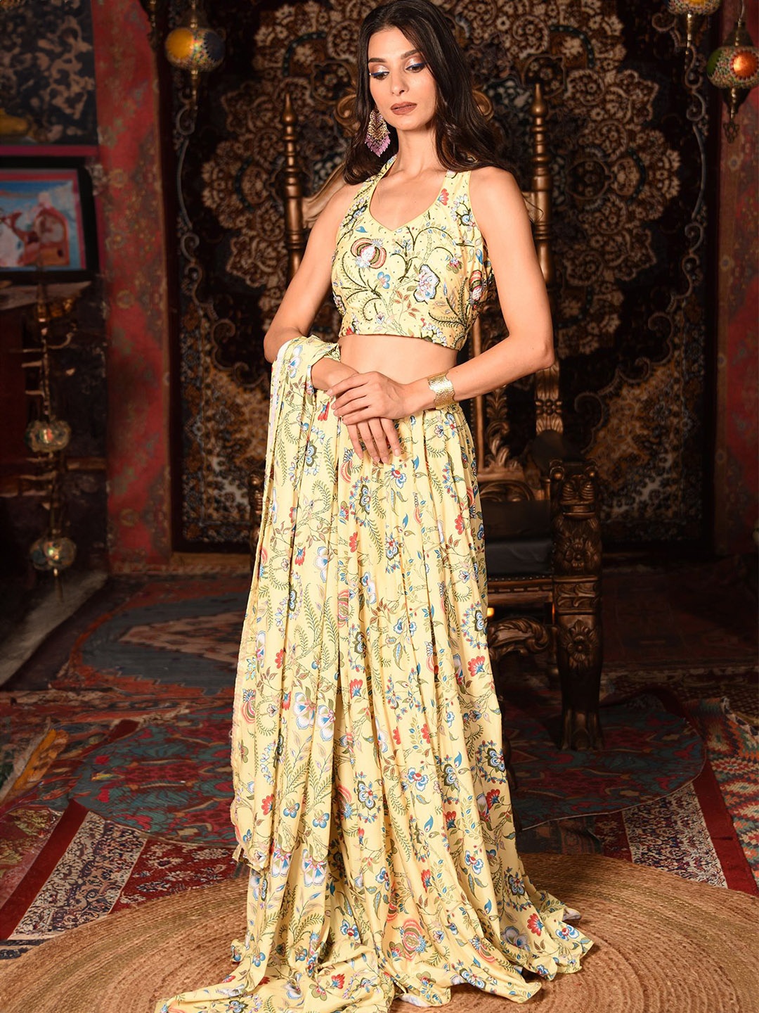 

Laalzari Printed Crop Top With Skirt & Dupatta, Yellow
