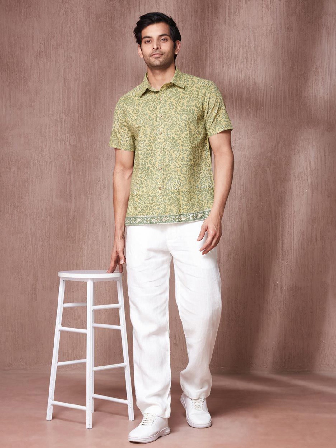 

Fabindia Men Spread Collar Floral Printed Cotton Casual Shirt, Yellow