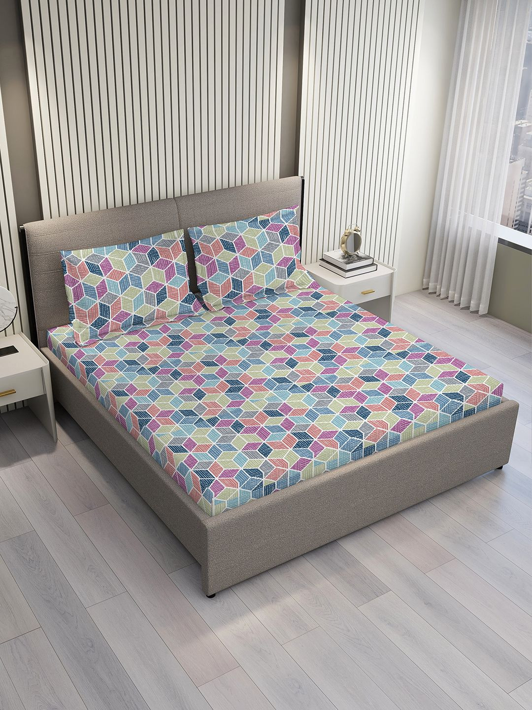 

Layers Argos Blue 225 CVC Geometrical Print King Bedsheet & Pillow Covers 2.74 m x 2.74 m