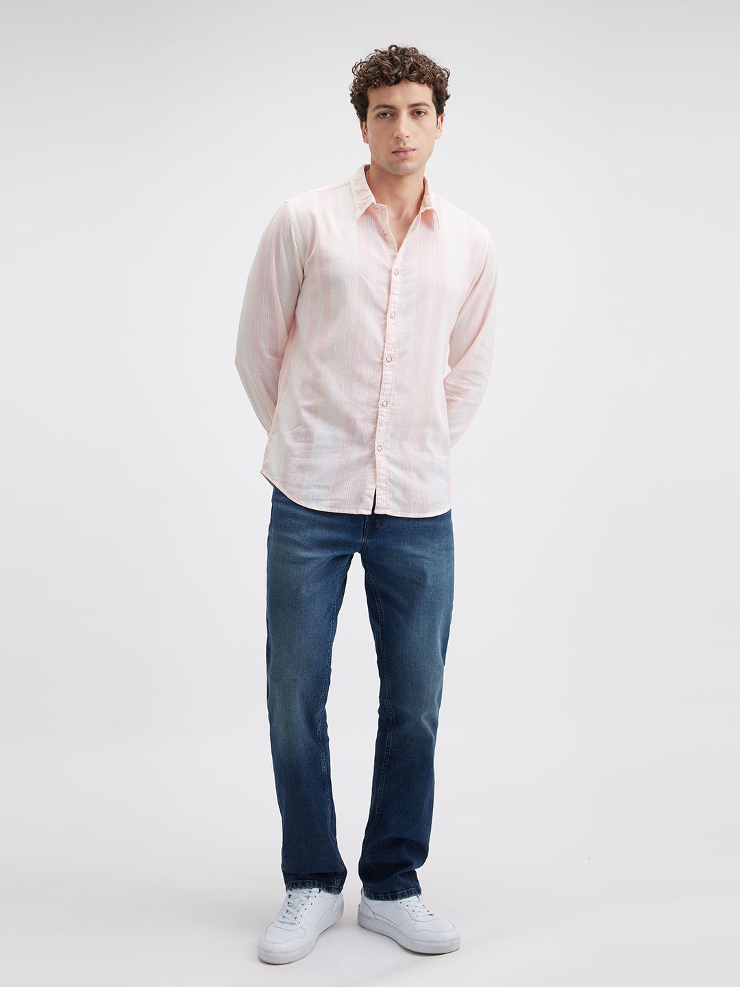 

Pepe Jeans Men Spread Collar Textured Cotton Casual Shirt, Pink