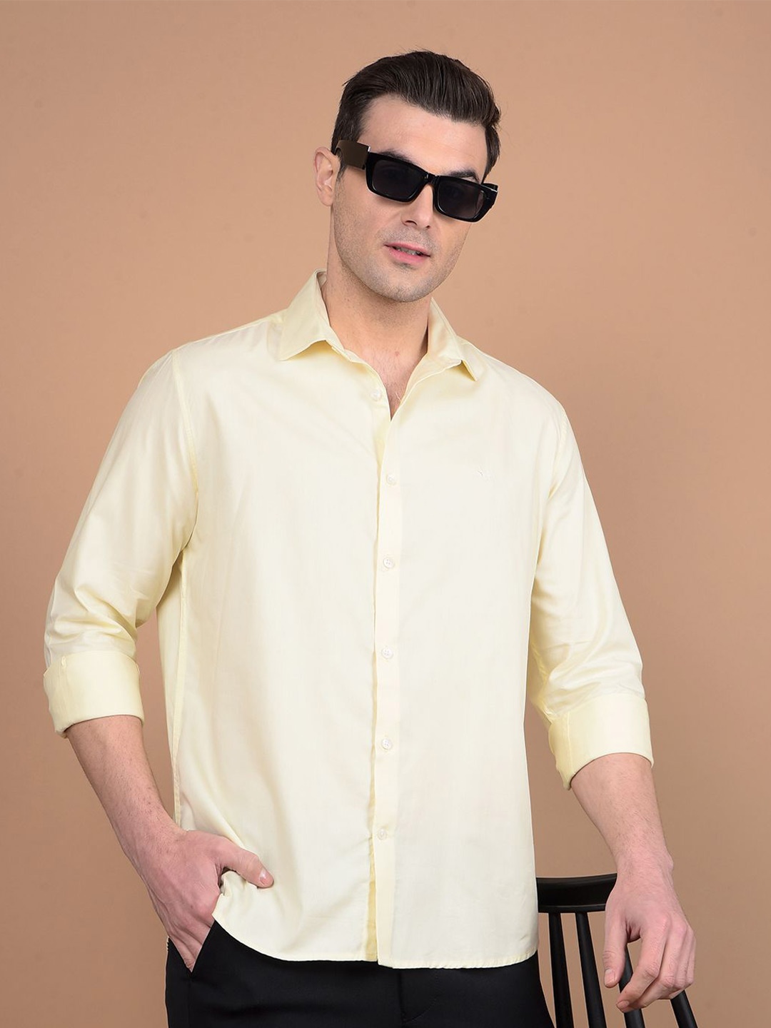 

Crimsoune Club Men Classic Slim Fit Spread Collar Solid Cotton Casual Shirt, Yellow