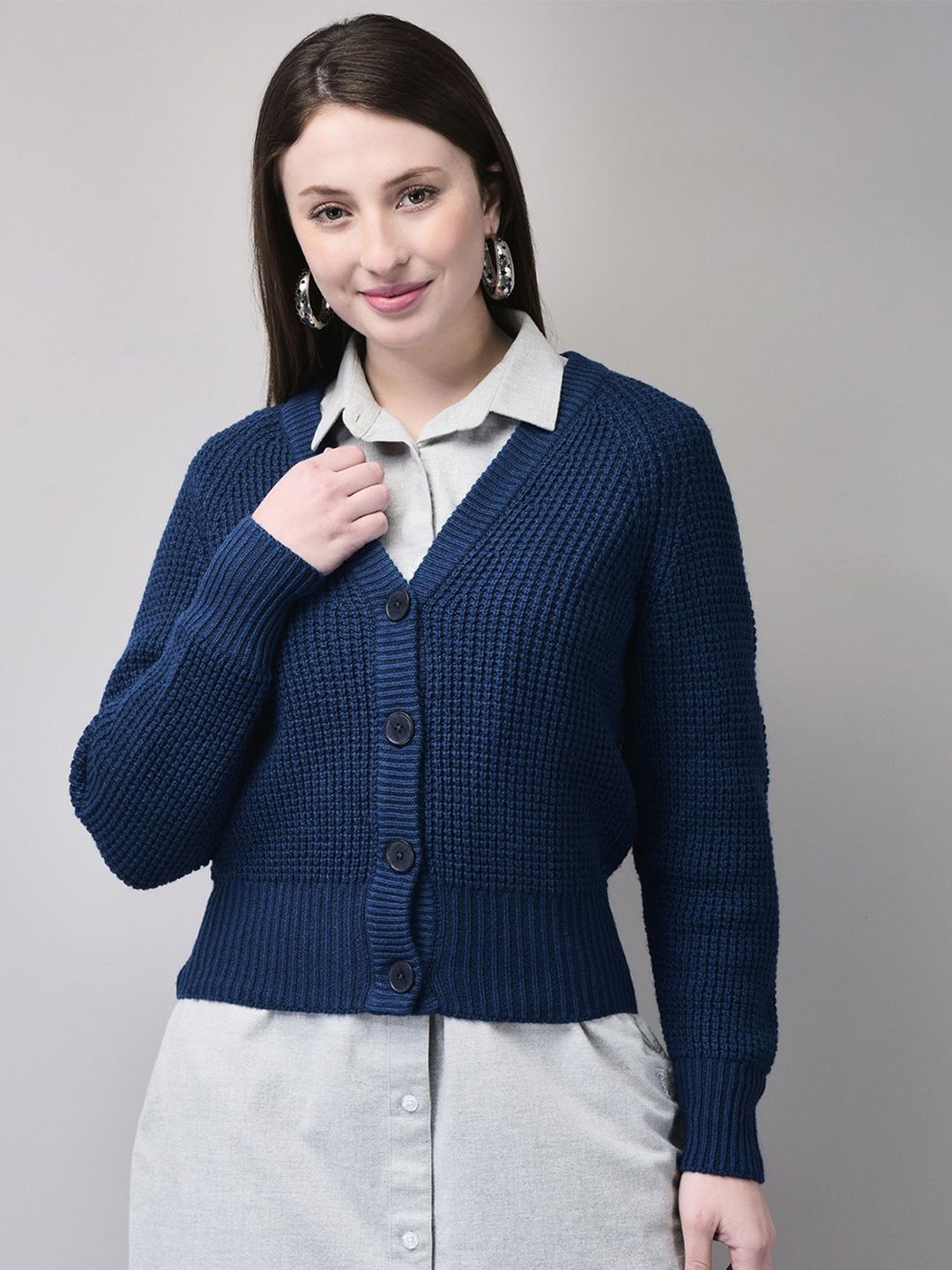 

Woods Women Cable Knit Crop Cardigan, Blue
