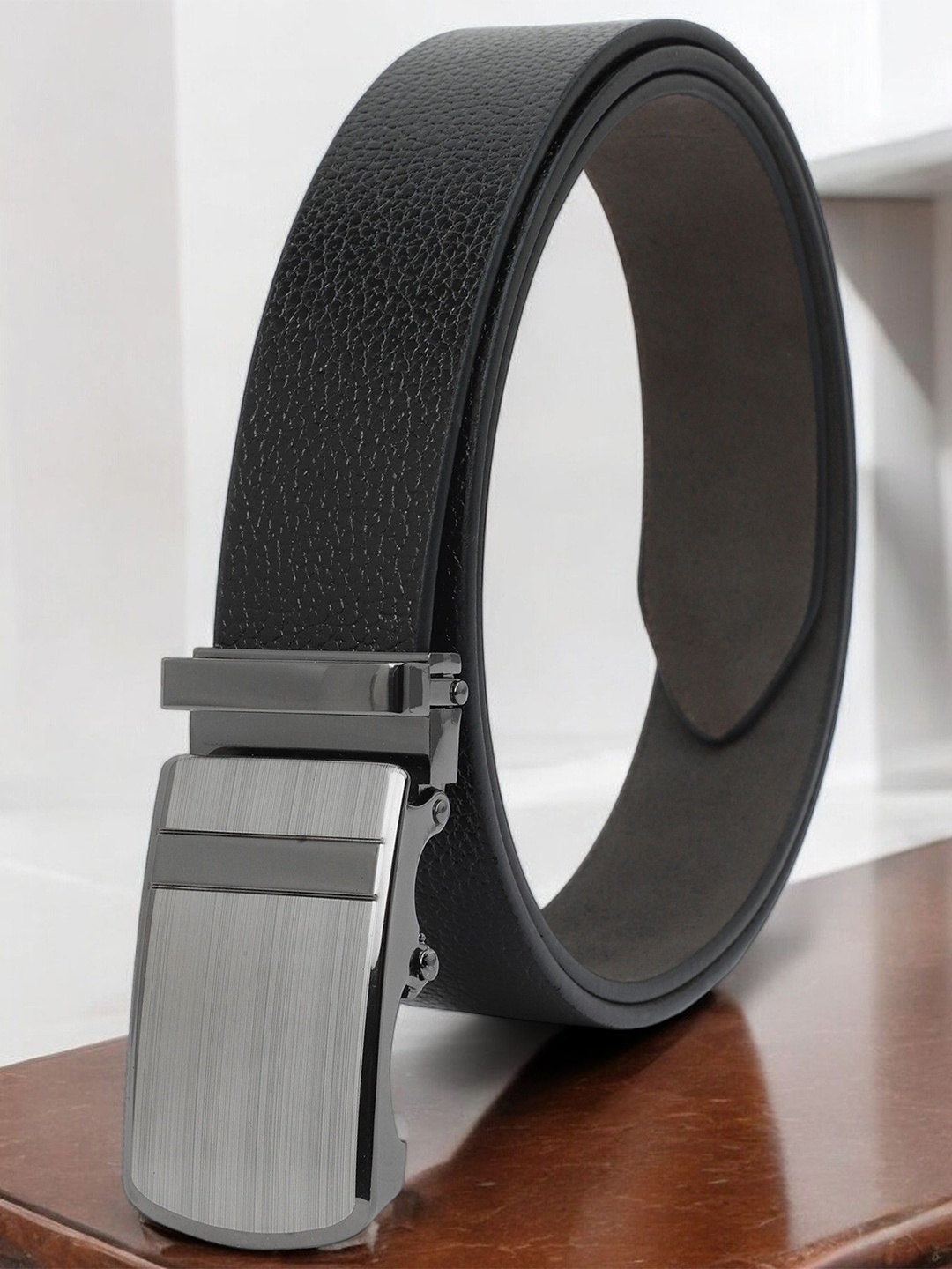 

Metronaut Men Textured Leather Belt, Black