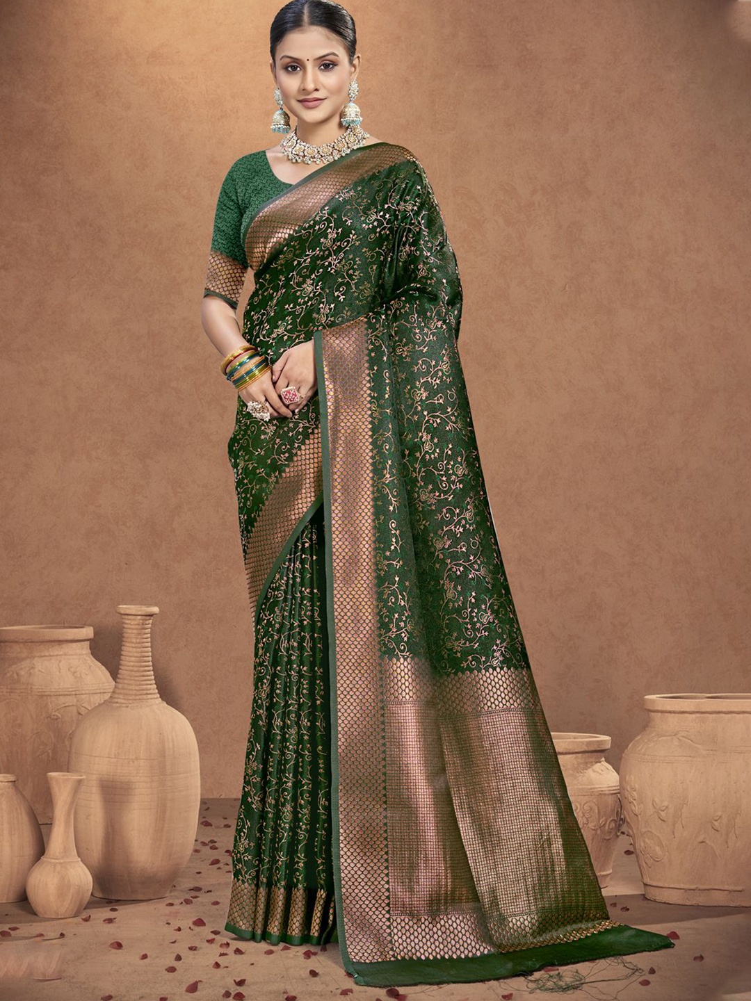 

SANGAM PRINTS Ethnic Motifs Woven Design Zari Tussar Saree, Green