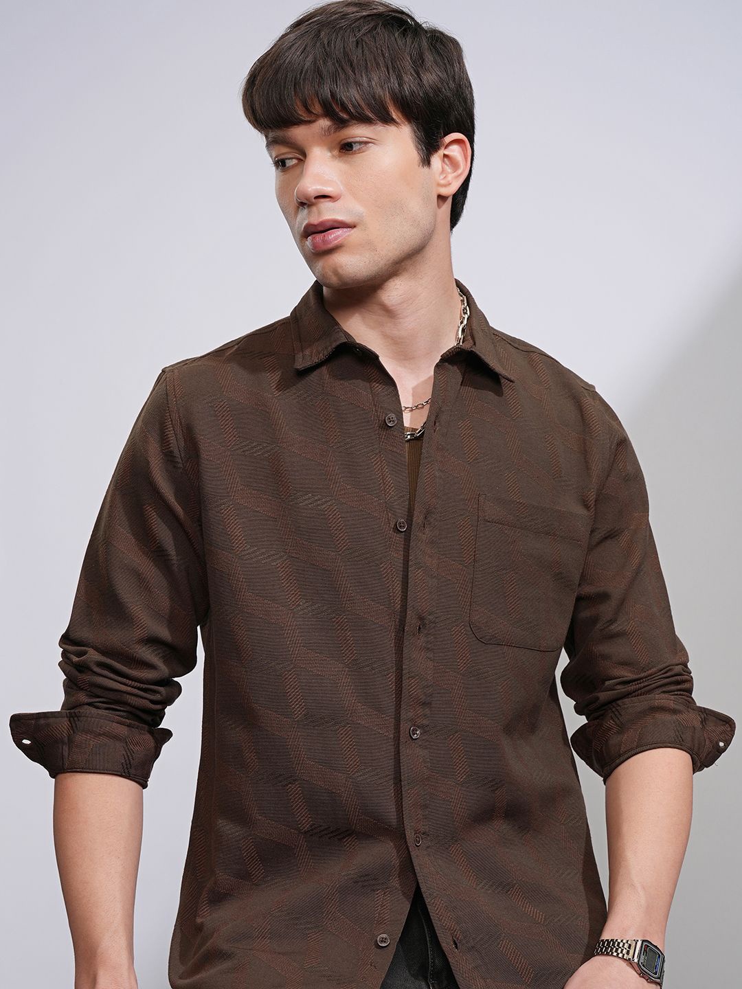 

HIGHLANDER Men Spread Collar Abstract Printed Cotton Casual Shirt, Brown