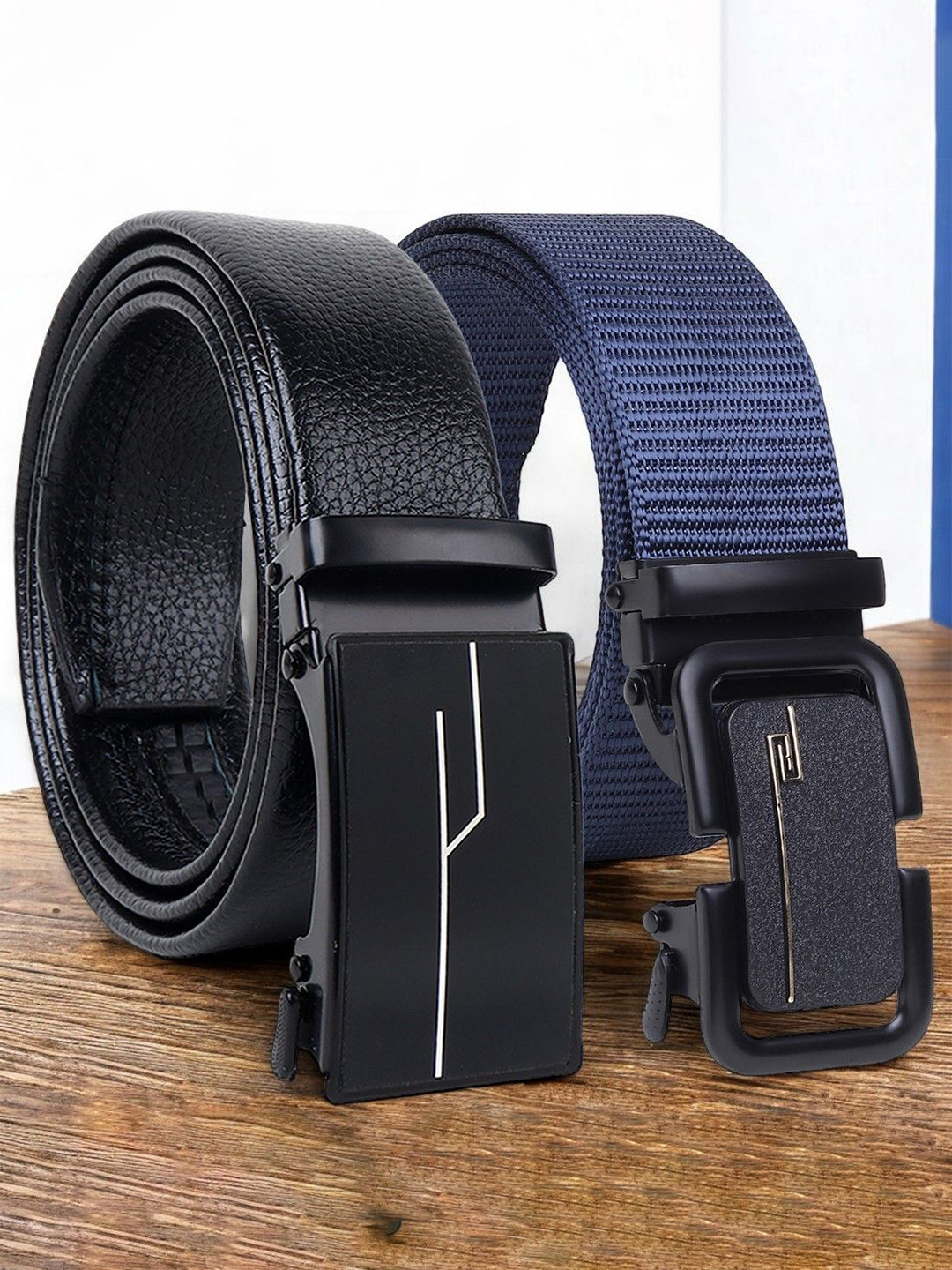 

Metronaut Men Textured 2 Formal Belt, Blue