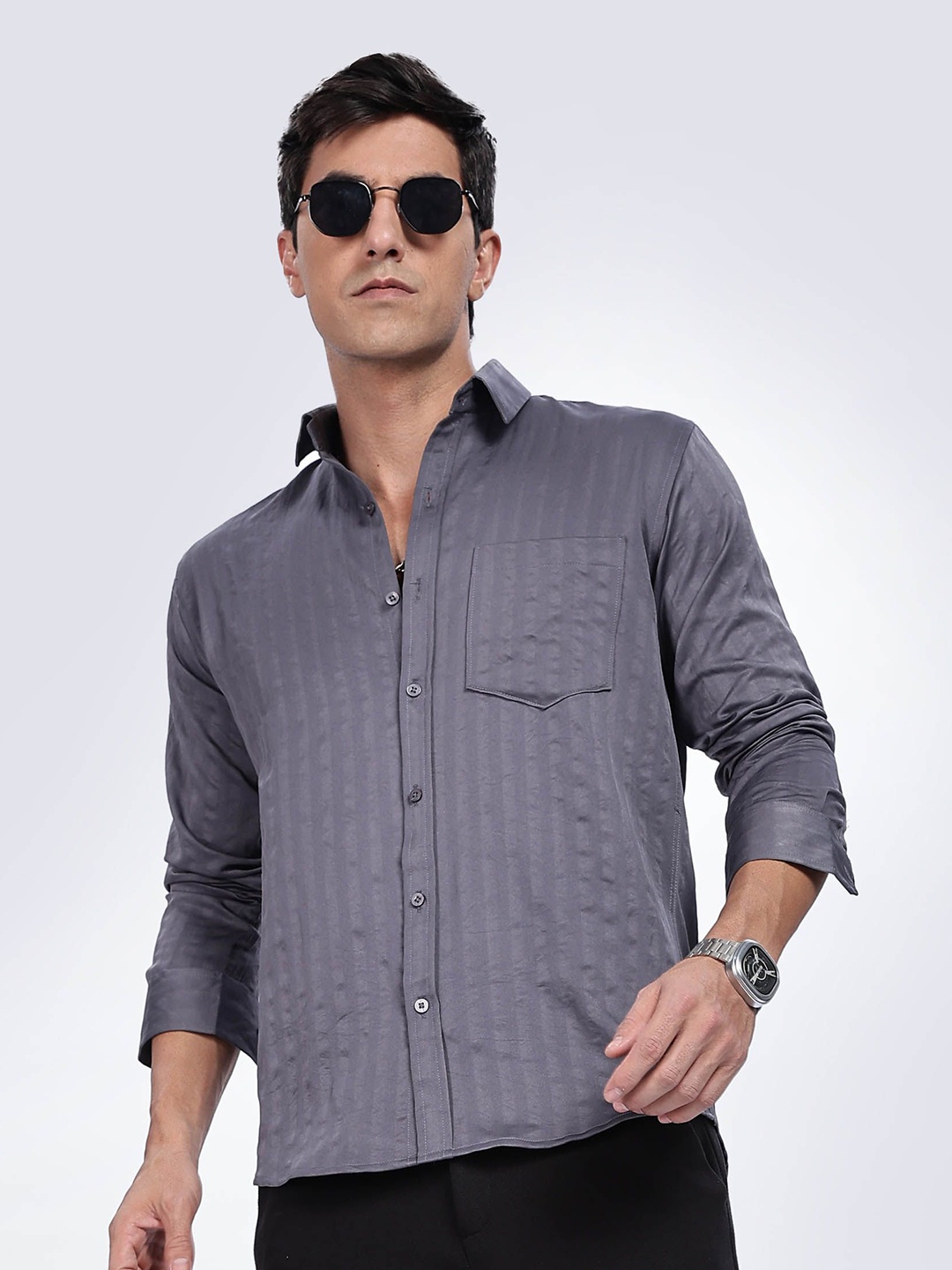 

BUMCHIQ Men Comfort Slim Fit Spread Collar Vertical Striped Casual Shirt, Grey