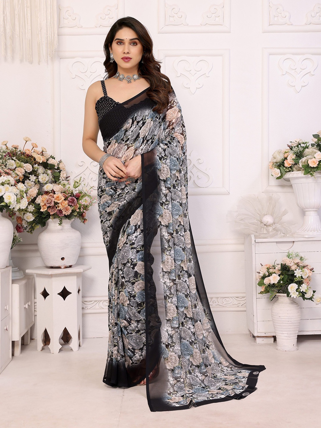 

Nirmohi Fashion Floral Printed Pure Georgette Saree, Black