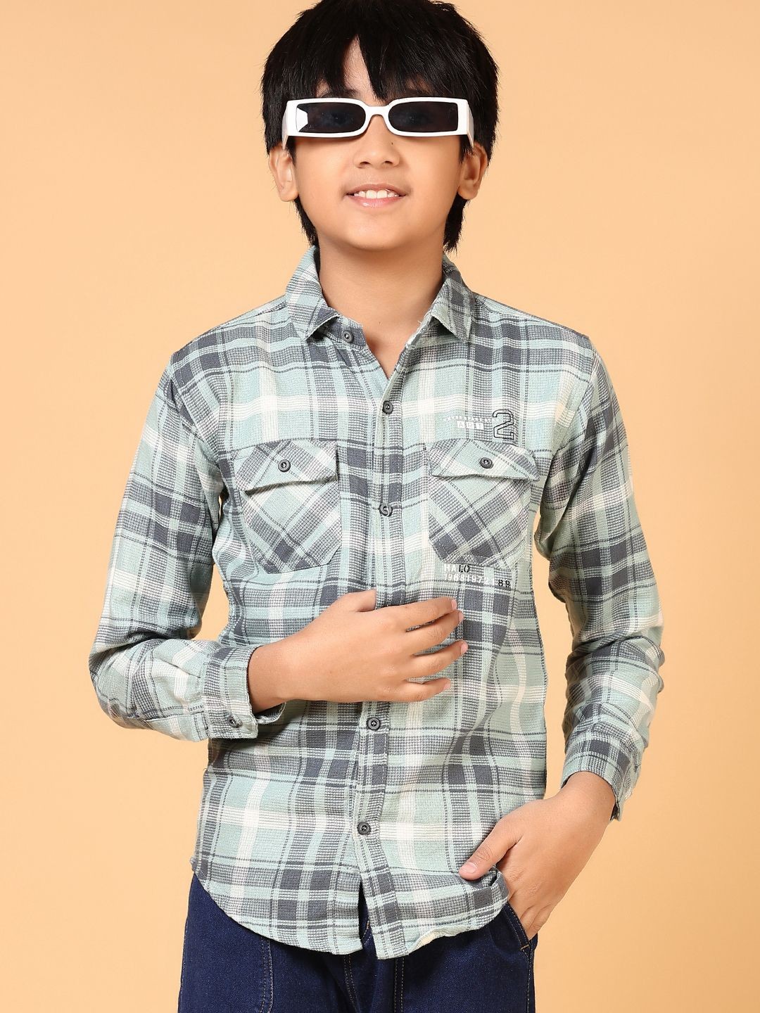 

V-Mart Boys Spread Collar Tartan Checked Cotton Casual Shirt, Green