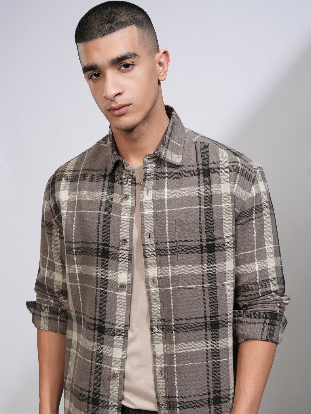 

HIGHLANDER Men Relaxed Fit Spread Collar Tartan Checked Cotton Casual Shirt, Grey