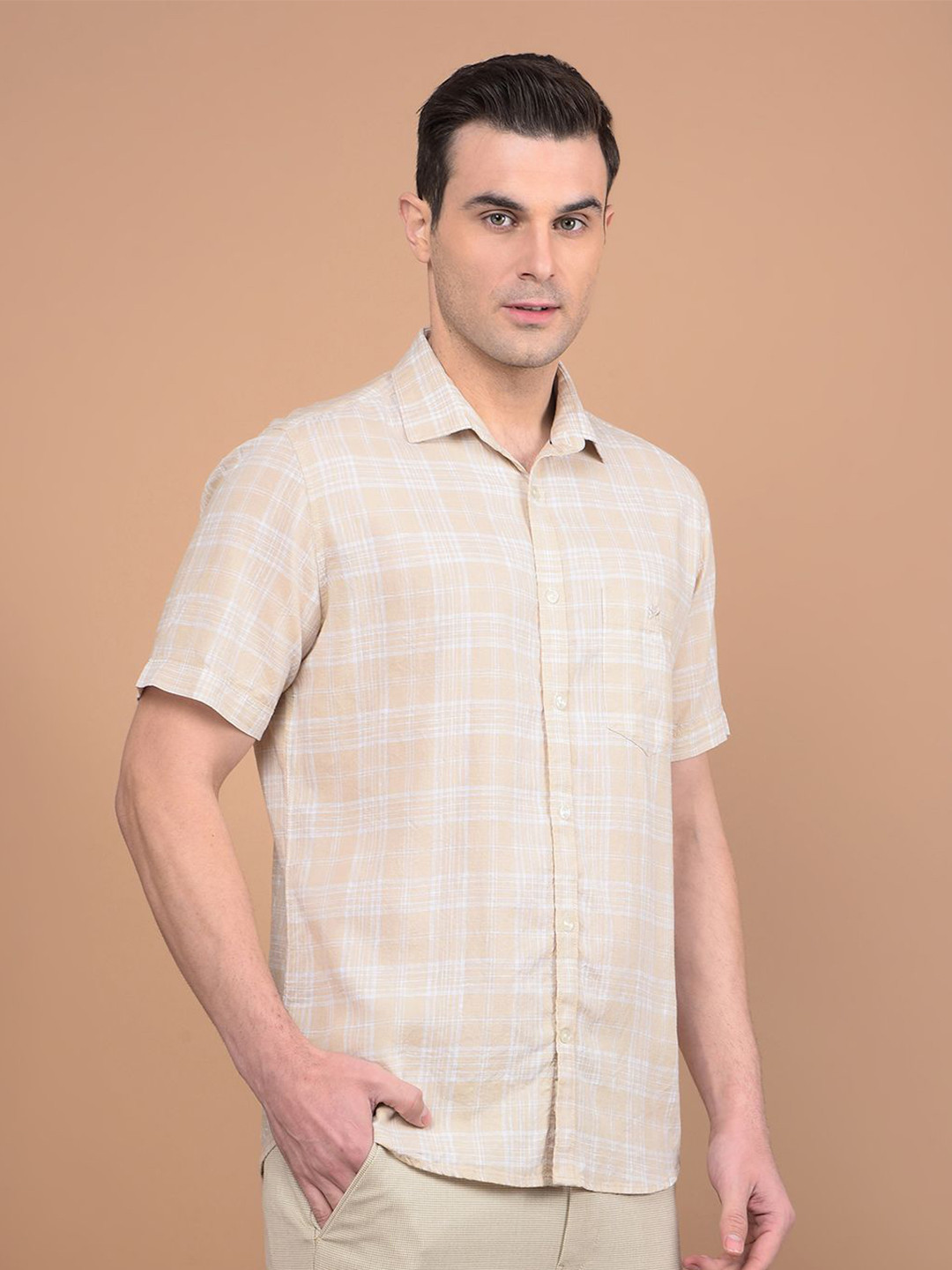 

Crimsoune Club Men Classic Slim Fit Spread Collar Tartan Checked Cotton Casual Shirt, Beige