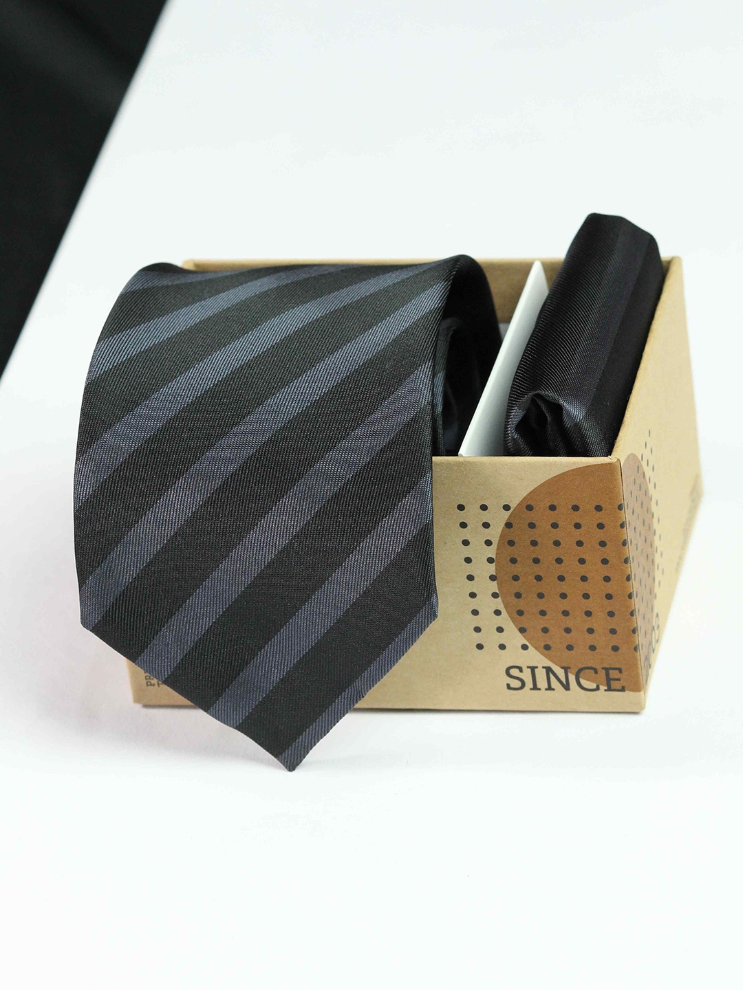 

Tossido Men Necktie & Pocket Square Gift Set, Black