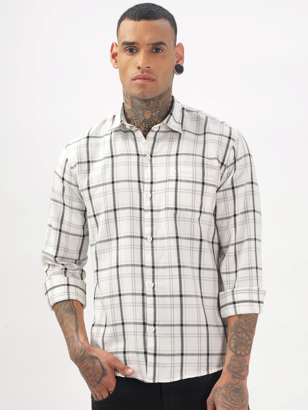 

BS BLUE SQUAD Men Slim Fit Opaque Checked Casual Shirt, White