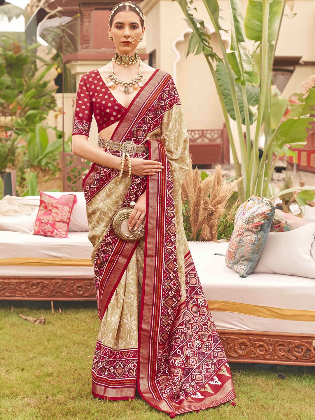 

Mitera Floral Silk Blend Patola Saree, Cream