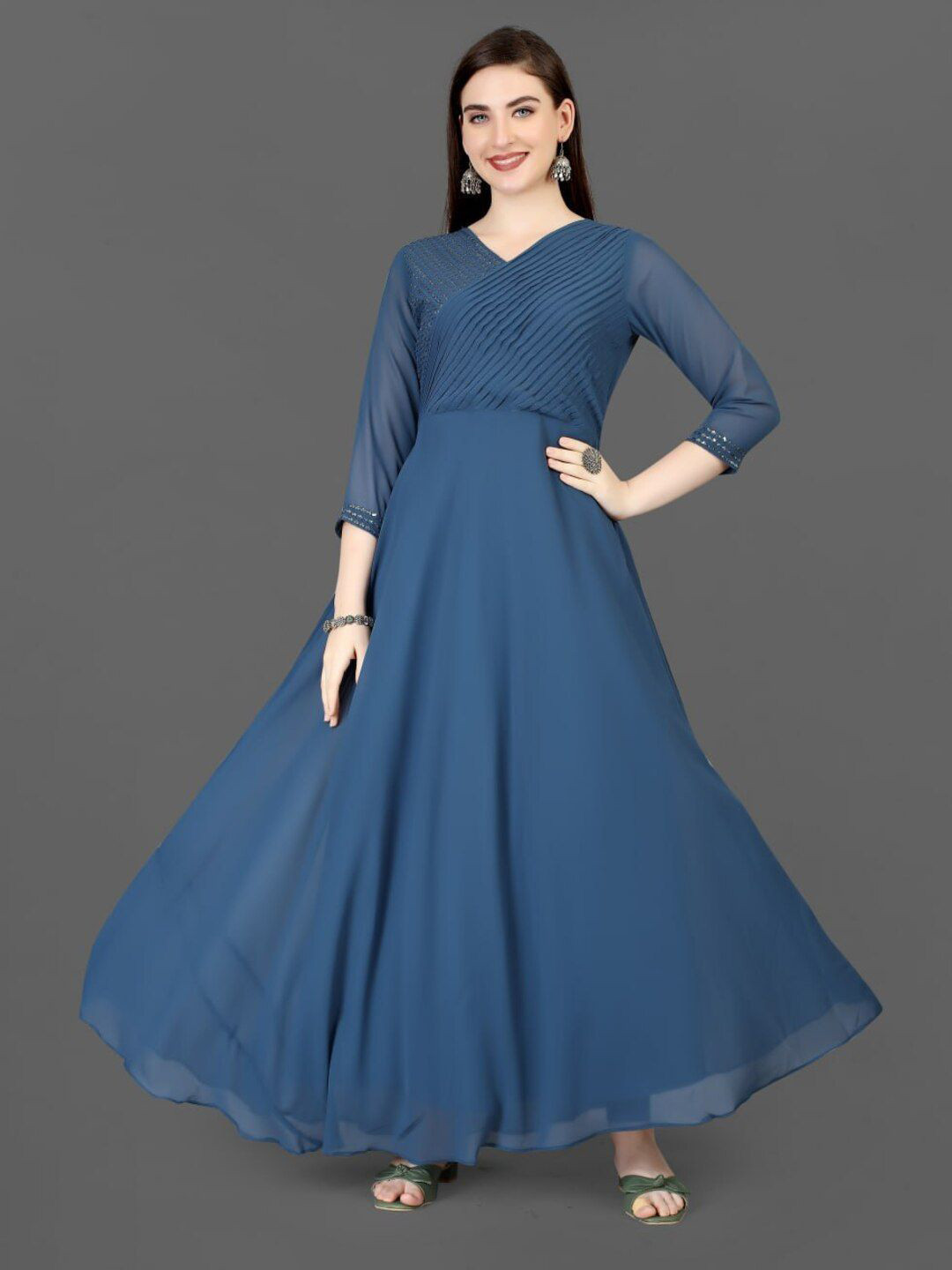 

ASCIIBLUES Women V-Neck Georgette Pleated Maxi Dress, Blue
