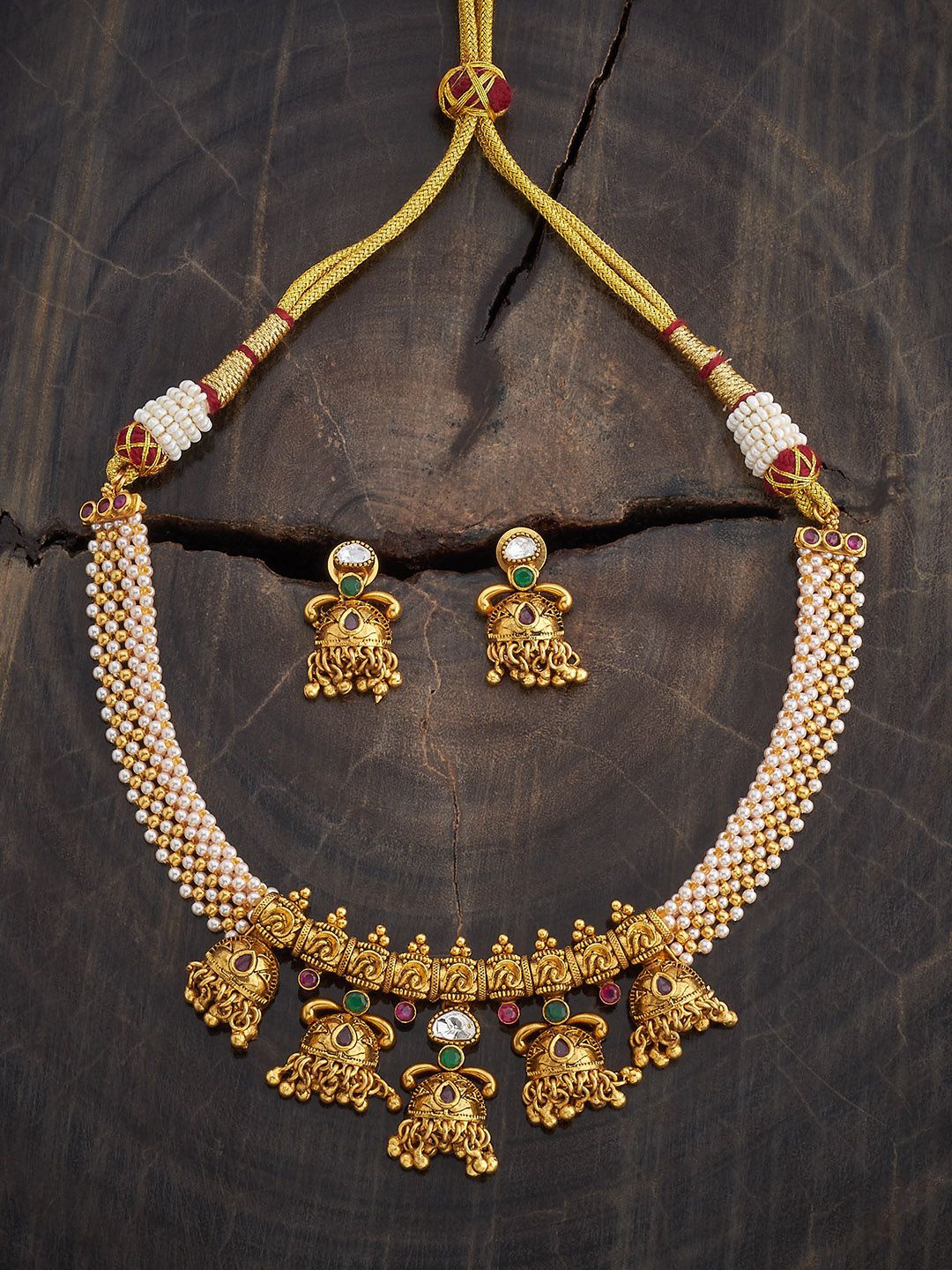 

Kushal's Fashion Jewellery Gold-Plated Stone Studded & Beaded Jewellery Set