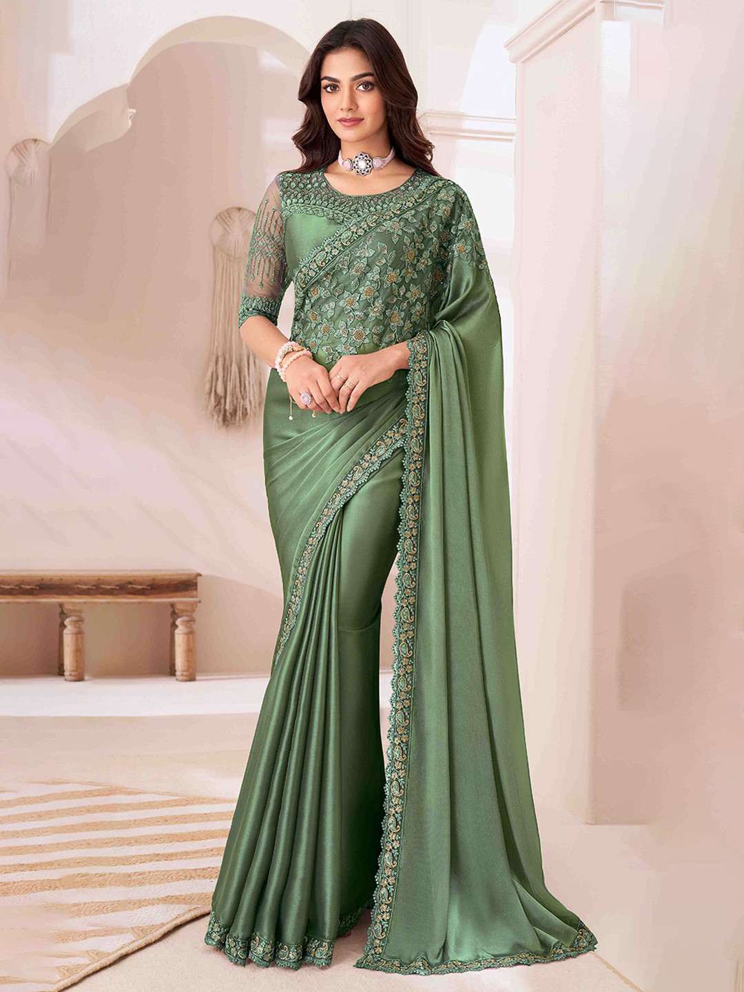 

Mitera Floral Embroidered Pure Georgette Saree, Green