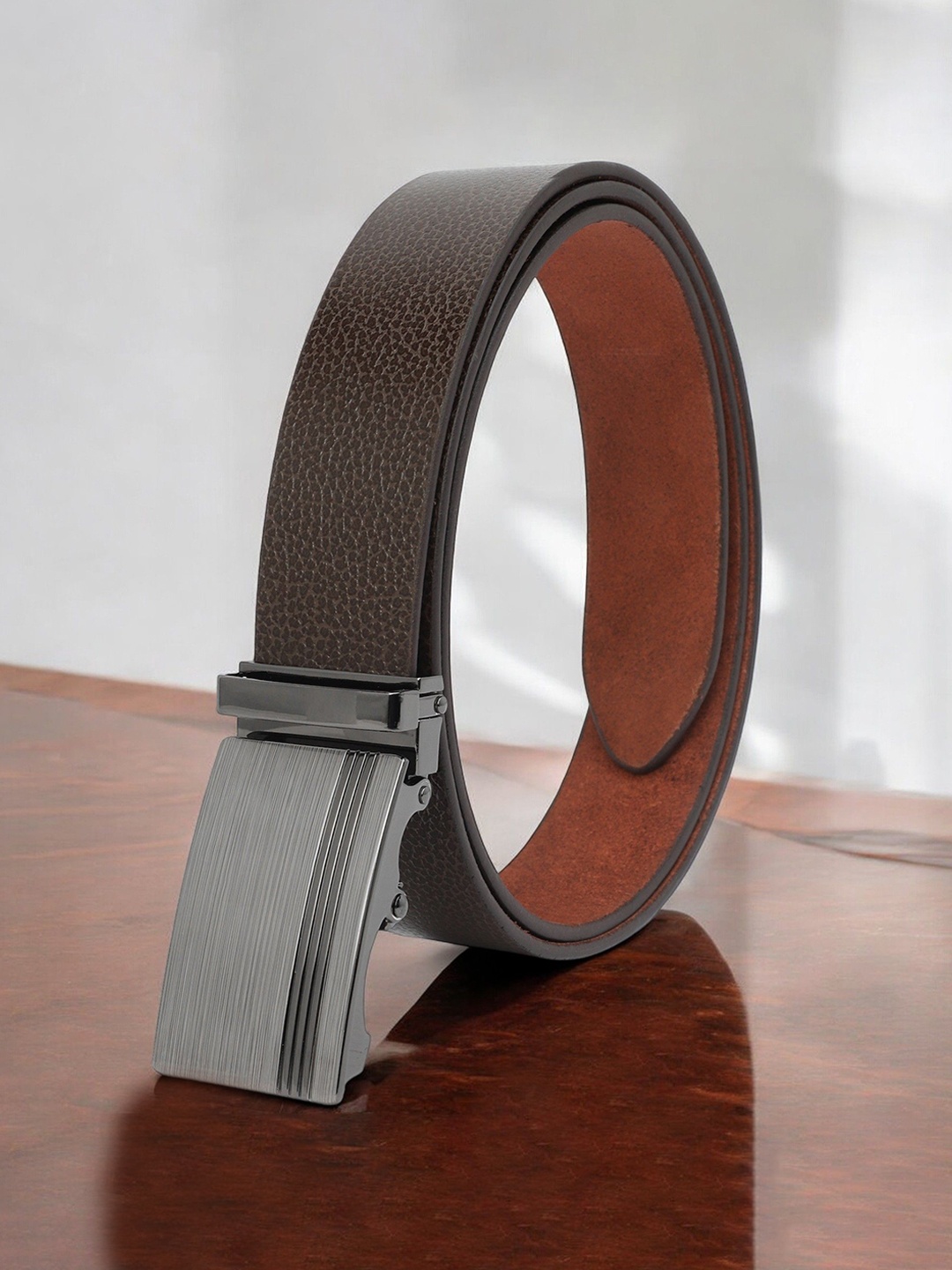 

Metronaut Men Textured Leather Belt, Brown