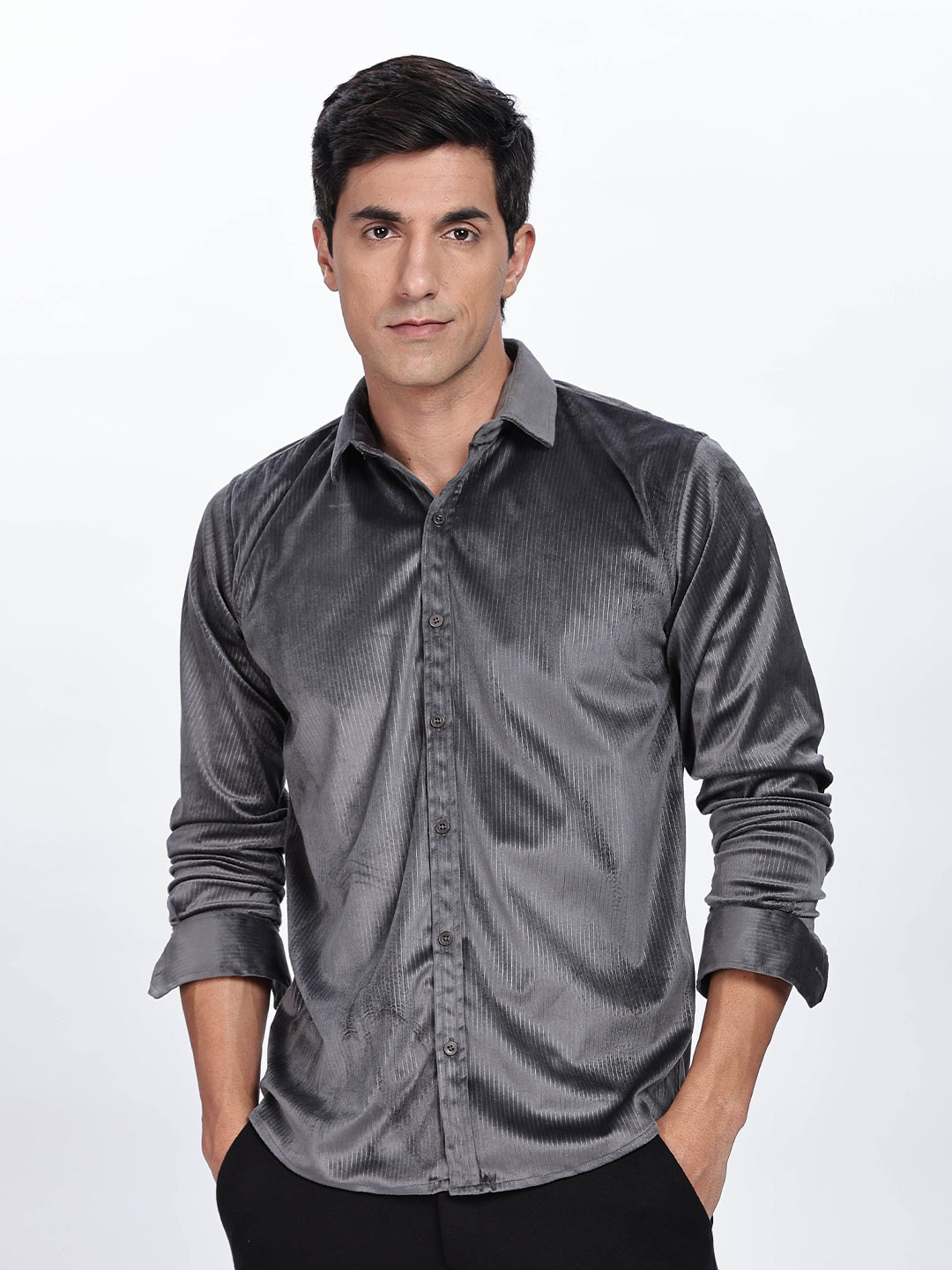 

BUMCHIQ Men Comfort Fit Spread Collar Textured Casual Shirt, Grey