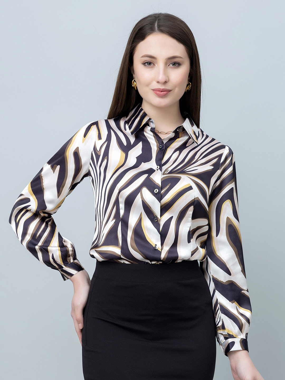 

PURYS Women Classic Fit Spread Collar Abstract Printed Satin Casual Shirt, Black