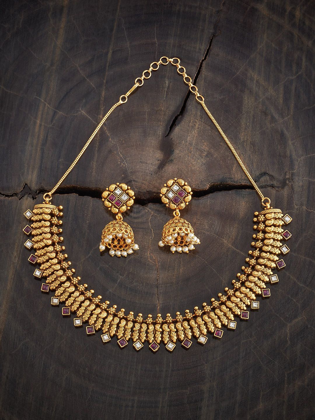 

Kushal's Fashion Jewellery Gold-Plated Stone-Studded Jewellery Set