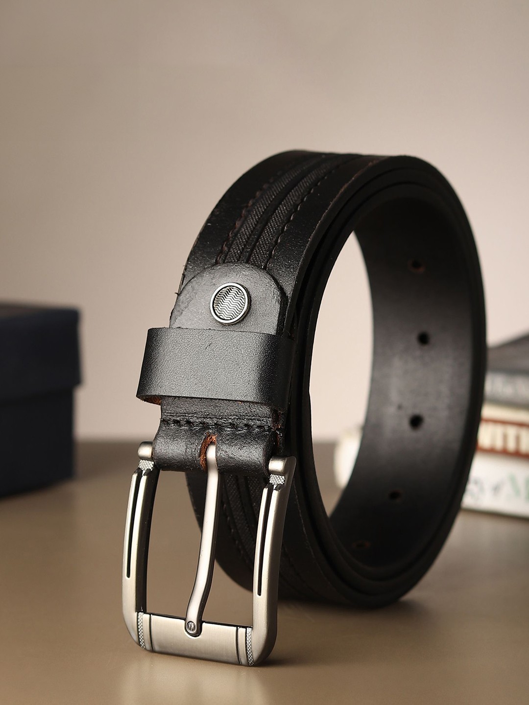 

Provogue Men Textured Leather Belt, Black