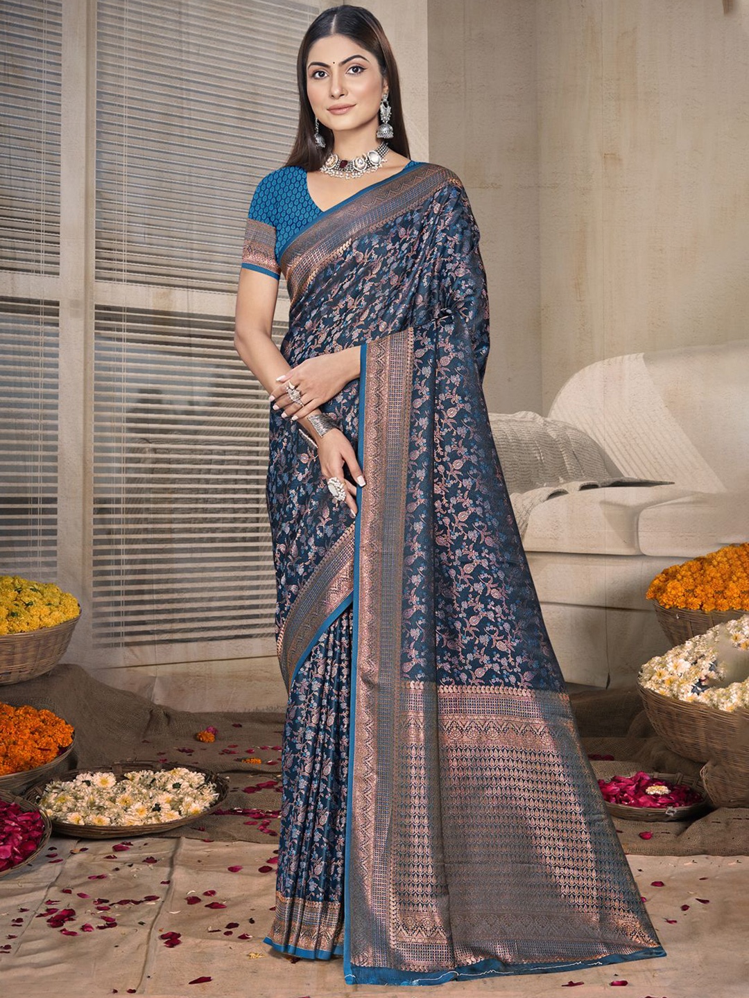 

SANGAM PRINTS Floral Woven Design Tussar Saree, Blue