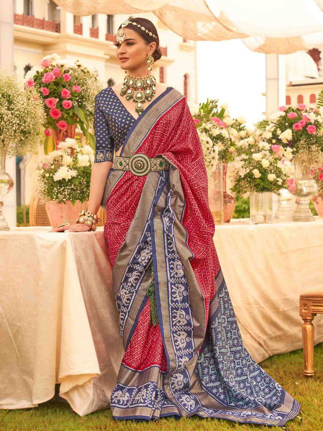 

Mitera Woven Design Silk Blend Patola Saree, Red