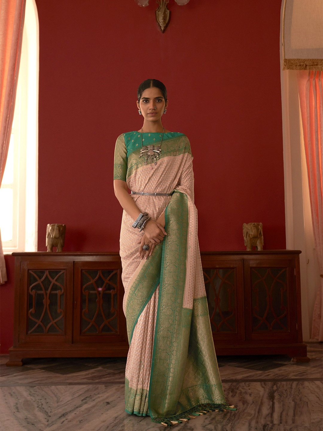 

MAHALASA Ethnic Motifs Zari Pure Silk Kanjeevaram Saree, Peach