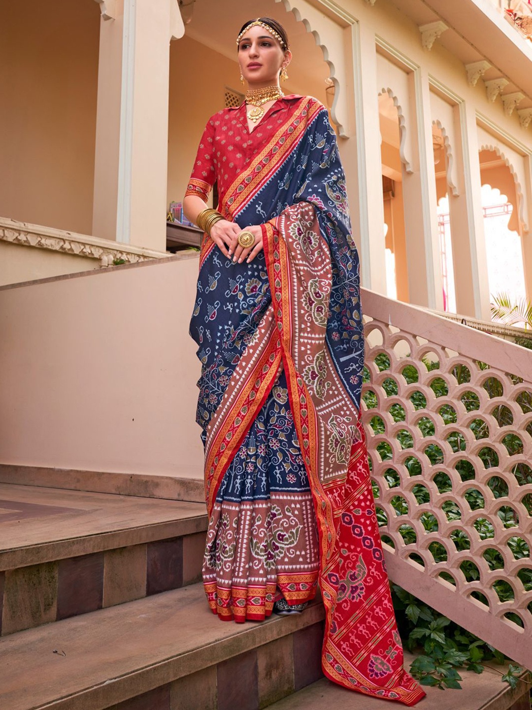 

Anouk Warli Zari Silk Blend Patola Saree, Navy blue