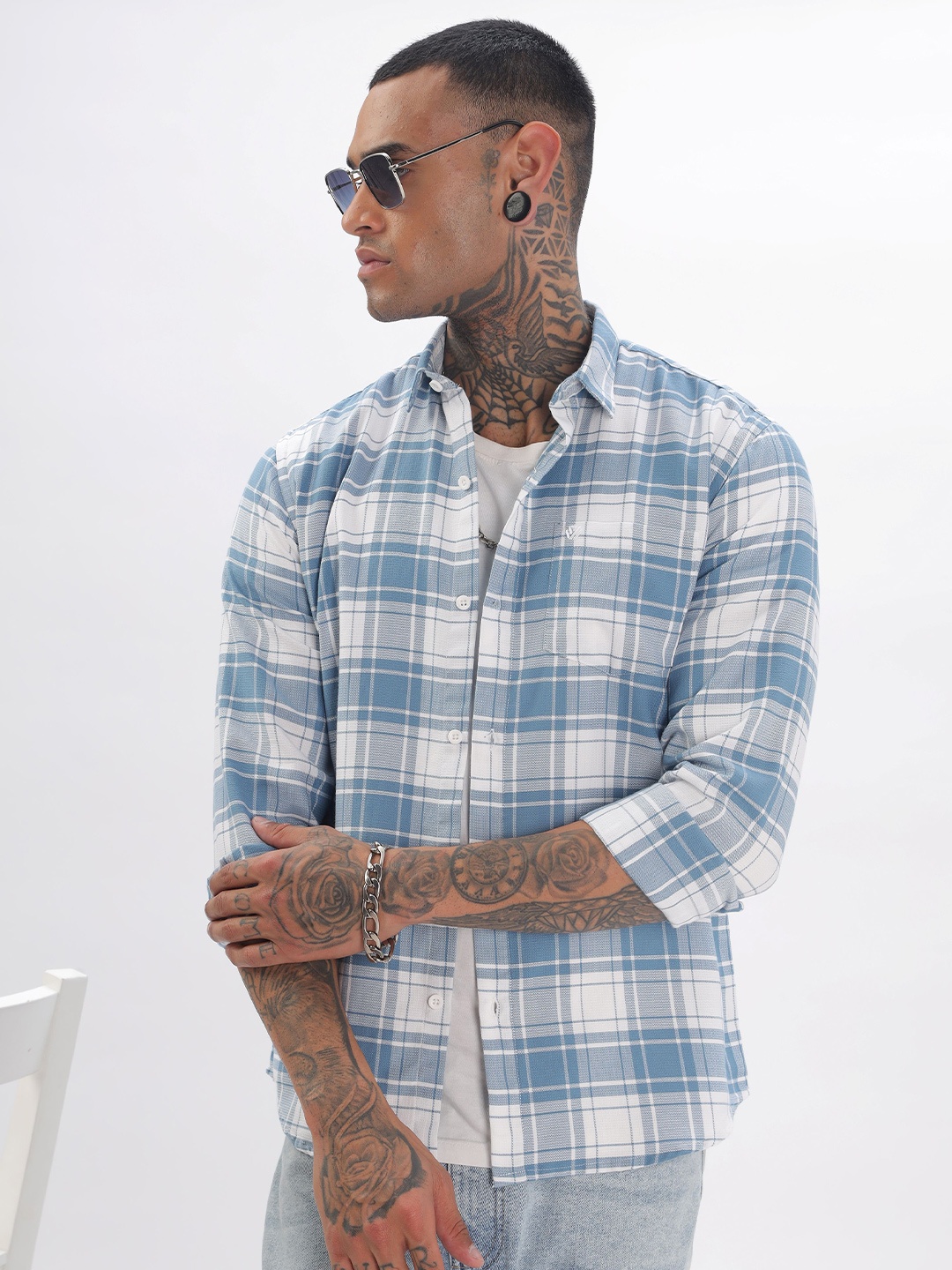 

BS BLUE SQUAD Men Slim Fit Opaque Checked Casual Shirt