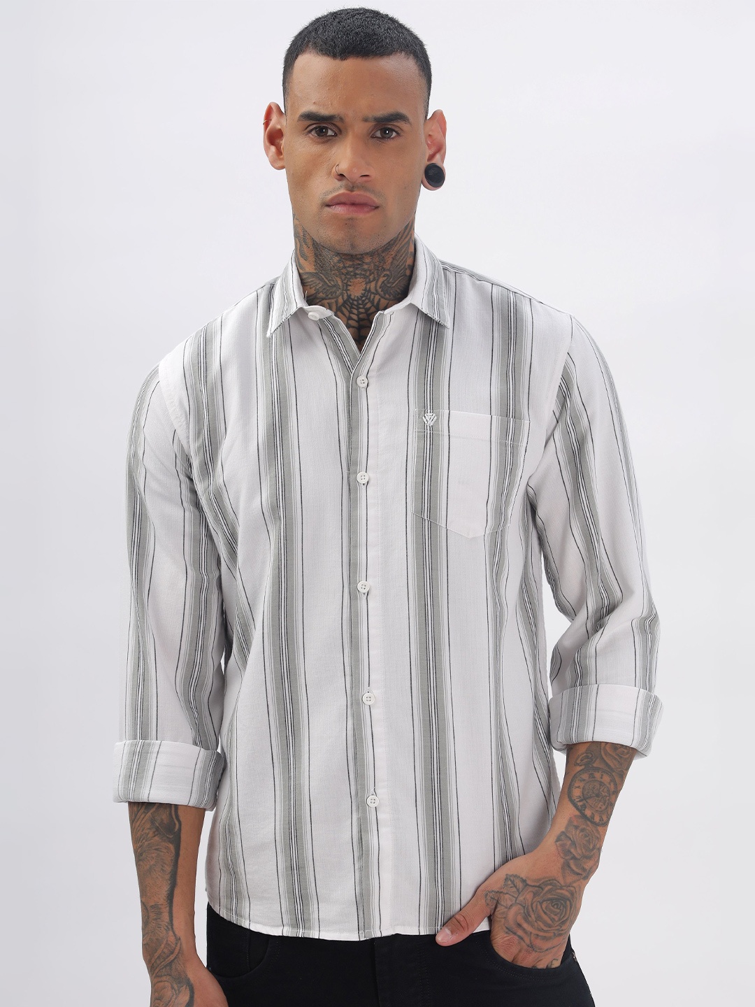 

BS BLUE SQUAD Men Slim Fit Multi Stripes Opaque Striped Casual Shirt, Grey