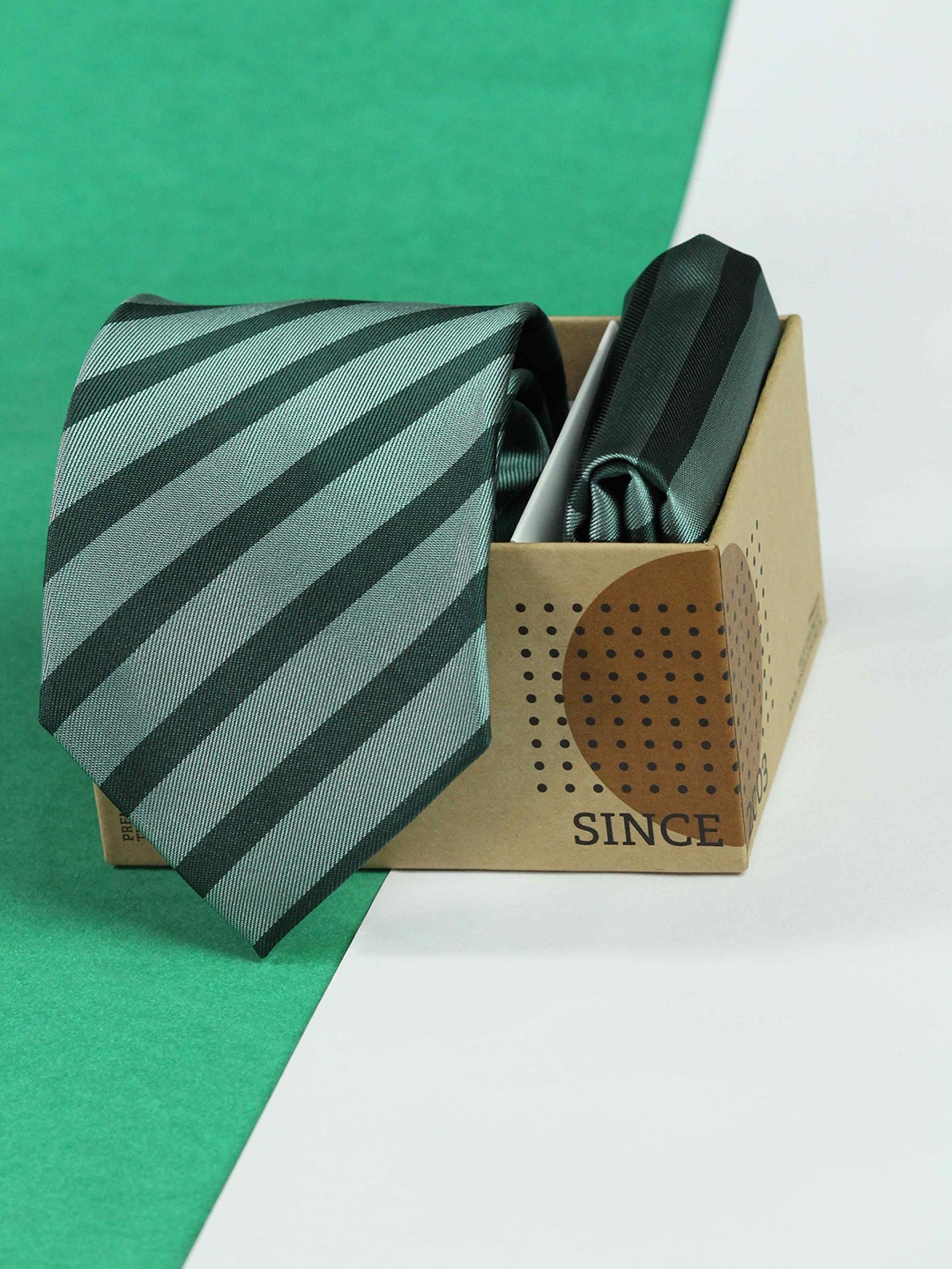 

Tossido Men Accessory Gift Set, Green
