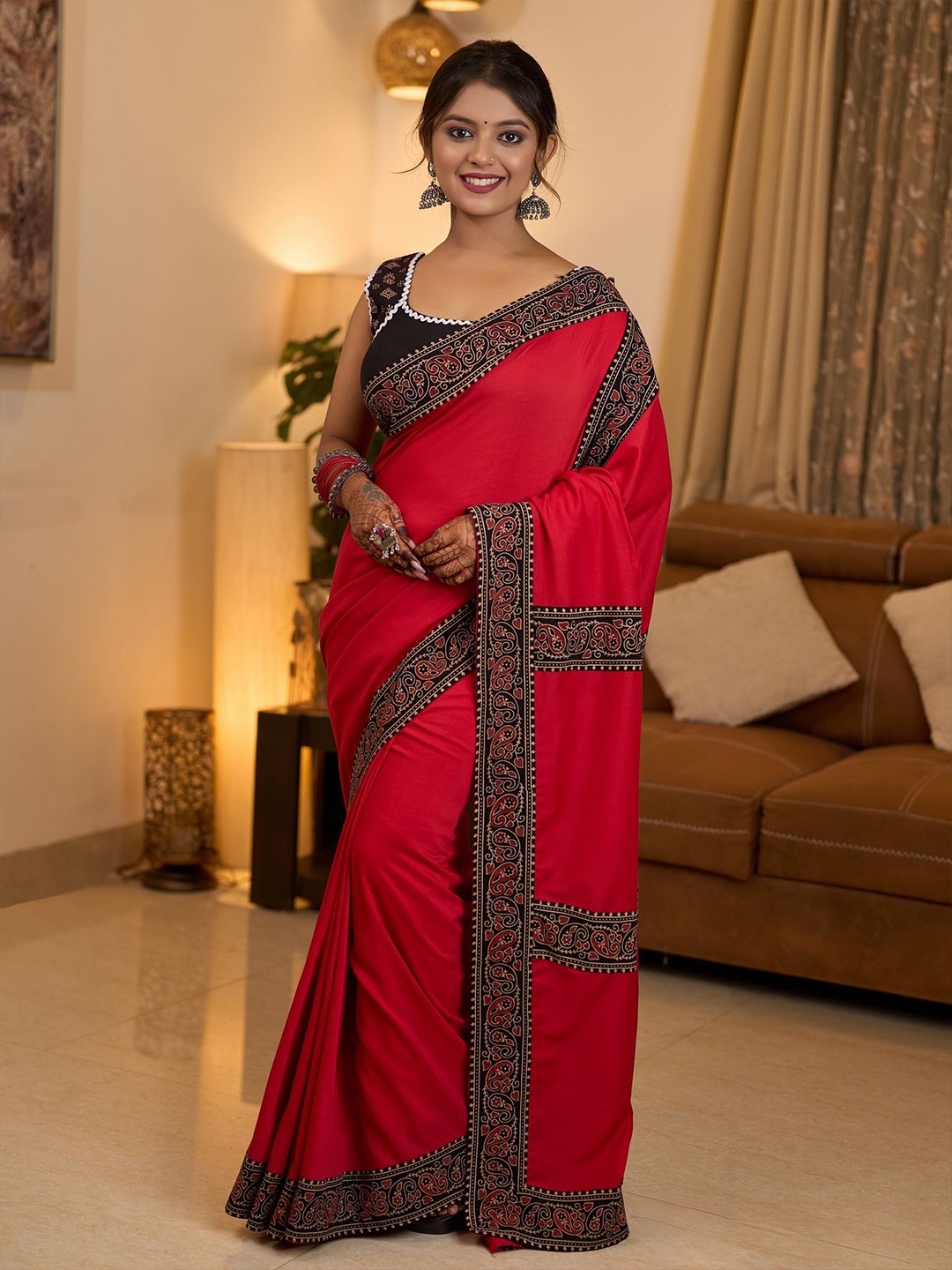 

Prasam Paisley Block Print Saree, Red