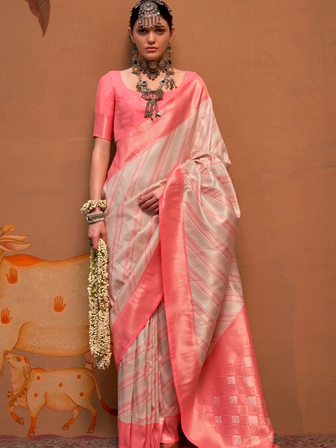 

PEENGAX Striped Zari Silk Blend Saree, Beige