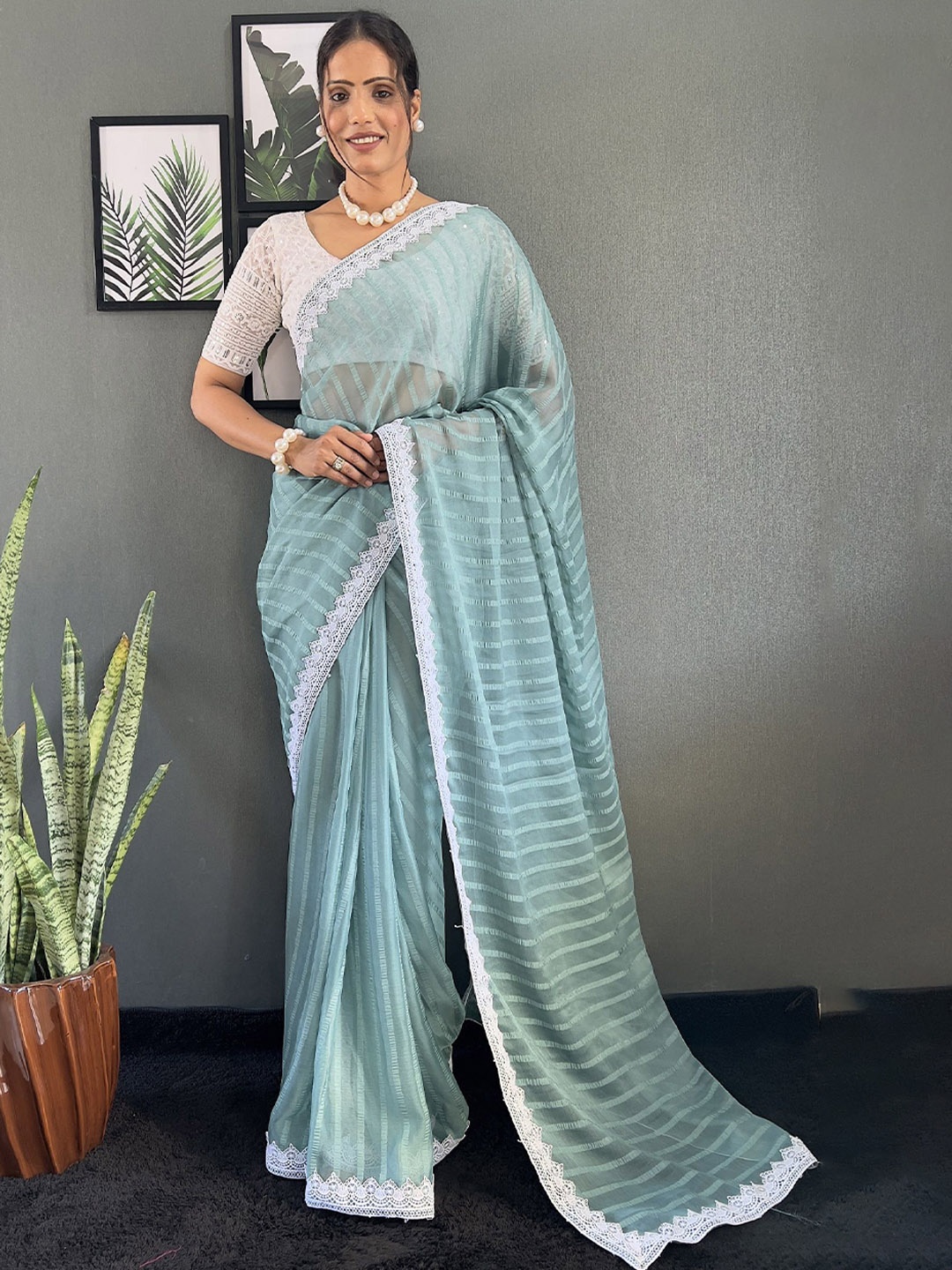 

APNISHA Striped Pure Chiffon Ready to Wear Saree, Sea green