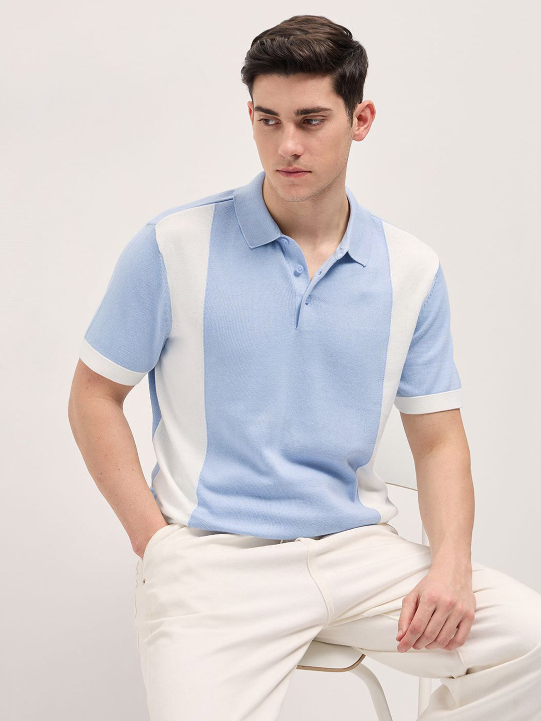

THE BEAR HOUSE Men Colourblocked Polo Collar T-shirt, Blue