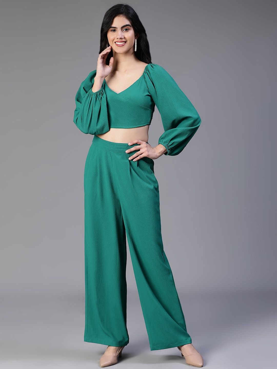 

VEGAL V-Neck Top With Trousers, Green