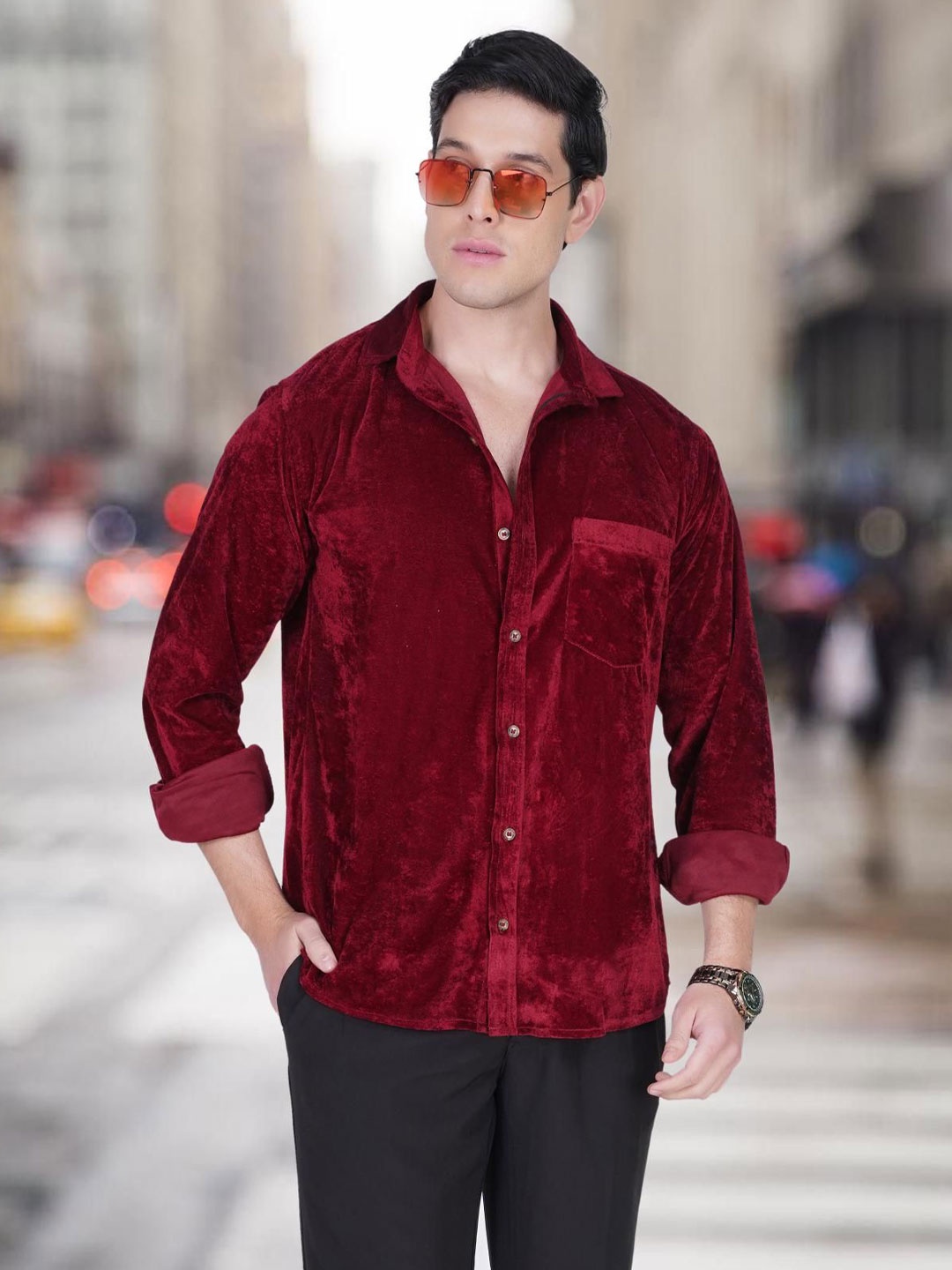 

BAESD Men Comfort Fit Spread Collar Solid Silk Casual Shirt, Maroon