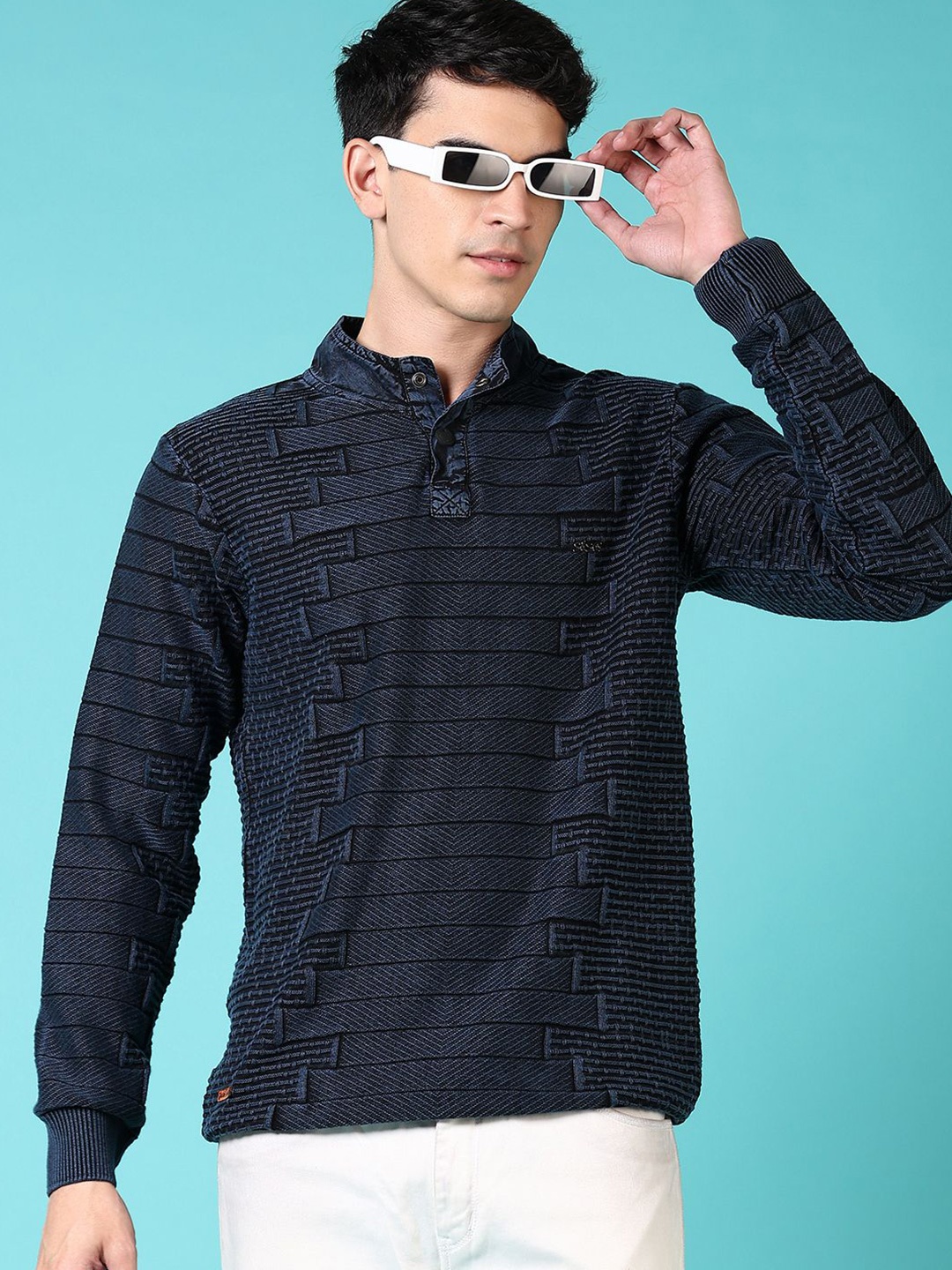 

V-Mart Men Printed Pullover, Navy blue