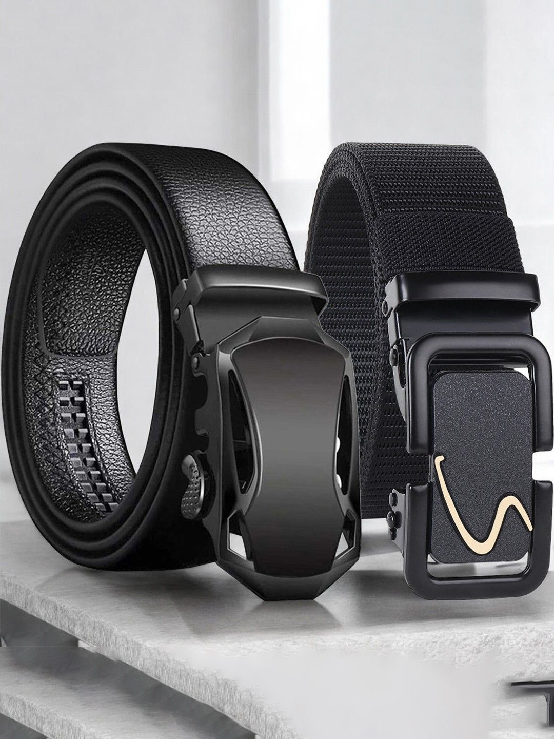 

Metronaut Men Textured 2 Formal Belt, Black