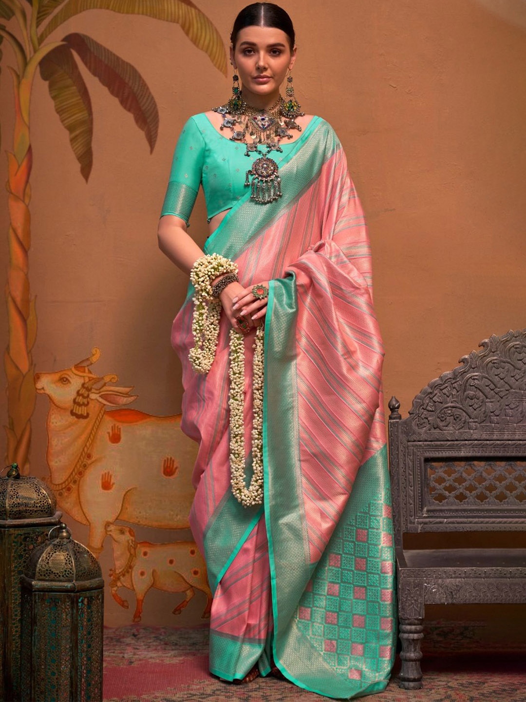 

PEENGAX Striped Zari Silk Blend Saree, Peach