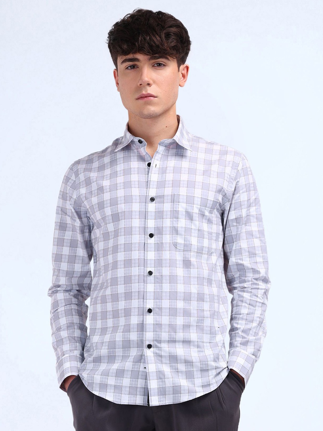 

Flying Machine Men Manhattan Slim Fit Opaque Checked Casual Shirt, White