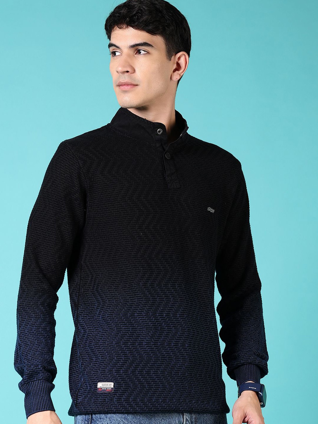 

V-Mart Men Chevron Pullover, Navy blue