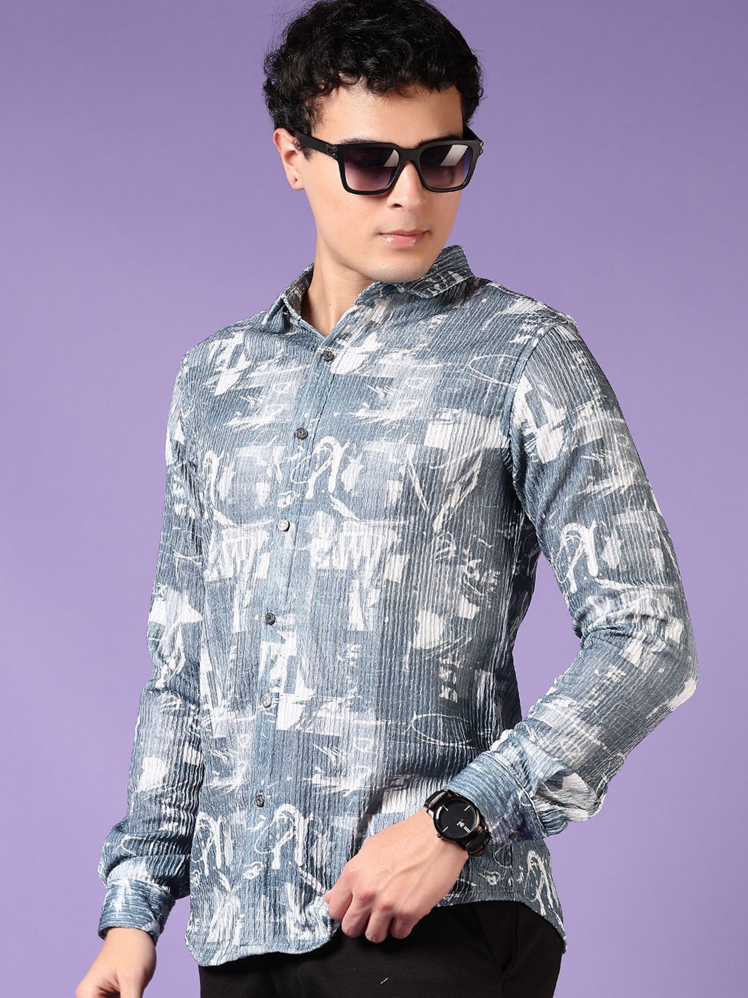 

V-Mart Men Spread Collar Abstract Printed Cotton Casual Shirt, Grey